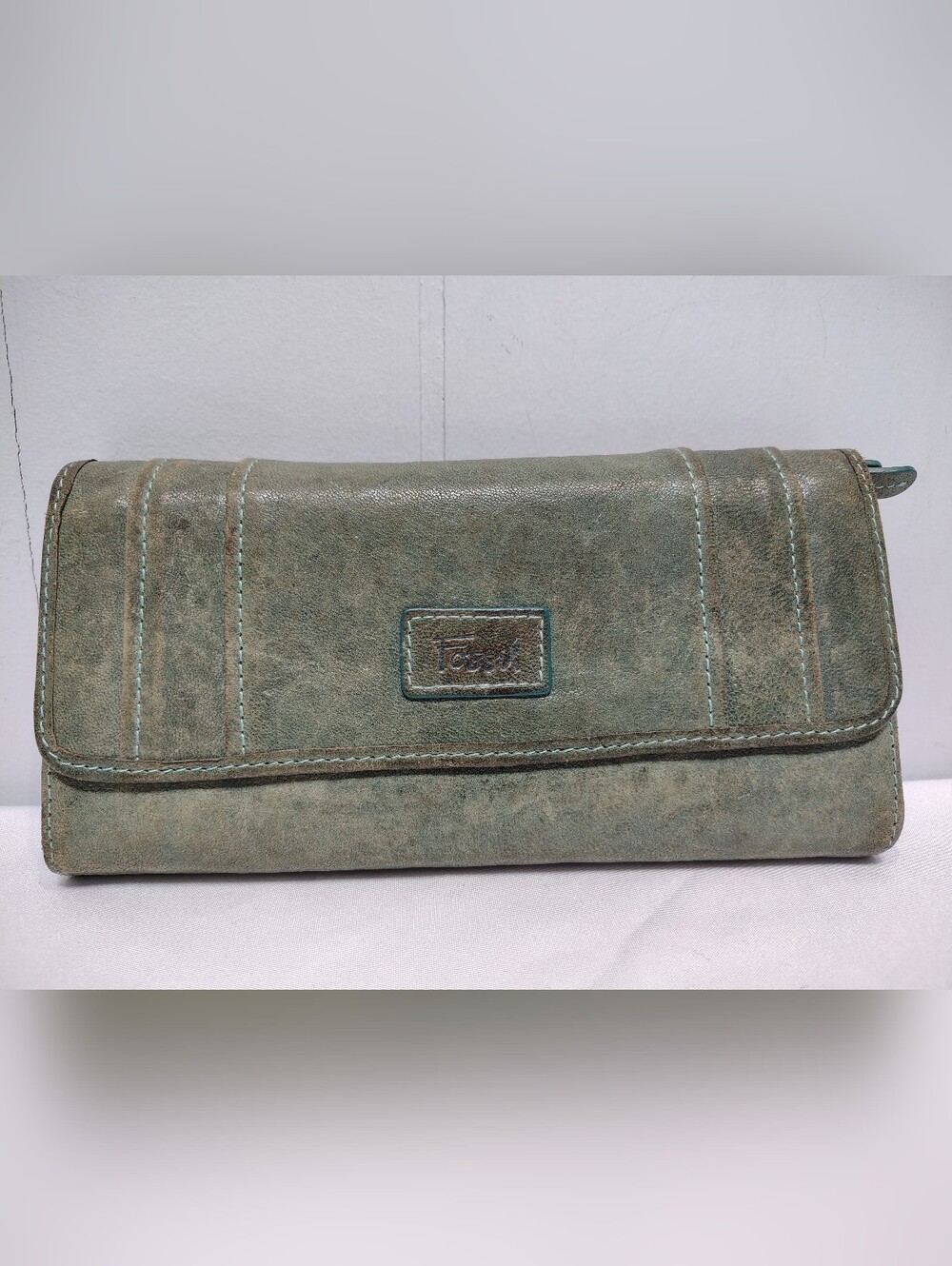 Fossil Green Distressed Leather Checkbook Wallet Long Bifold Snap Zip Organizer